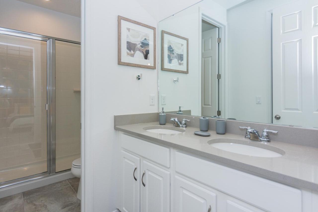 Brand New 9 Bedrooms House With Private Pool, Star Wars Game Room, Theme Rooms And Lake View Sa2145 Kissimmee Kültér fotó